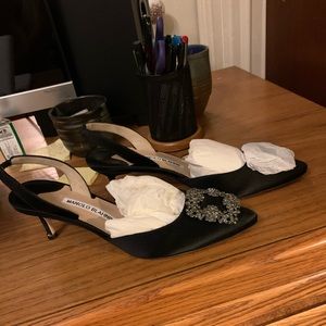 Manolo Blahnik Hangisi 50mm Bejewelled Detail Pumps (Color: Black, Size: 38.5)